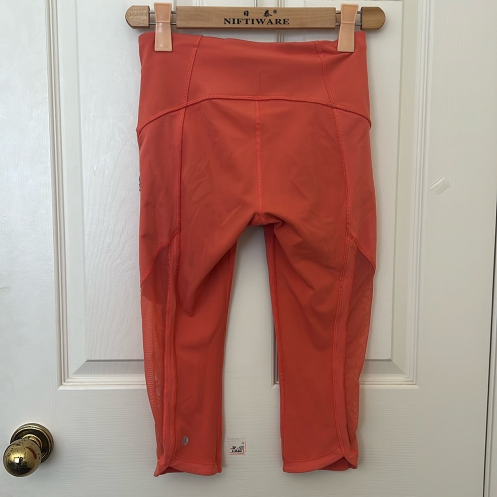 Lululemon Coral Leggings - Picture 1 of 3